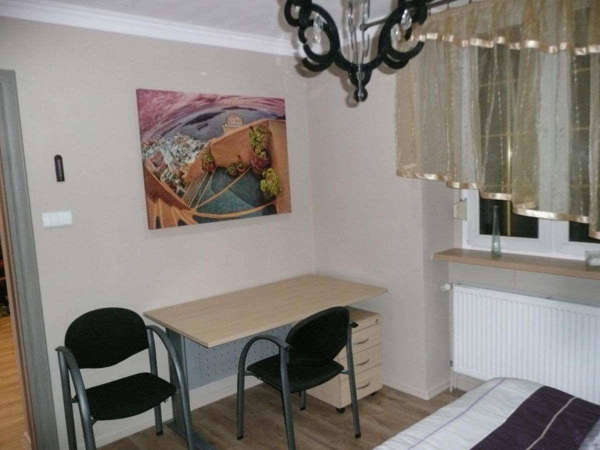 Apartament U Eli Lägenhet Jelenia Góra Exteriör bild